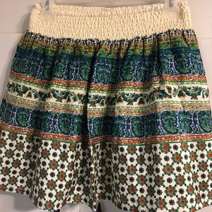Patterned skirt